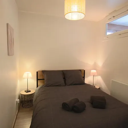 Apartment T1 31m2 Lumineux Centre-ville Wifi *