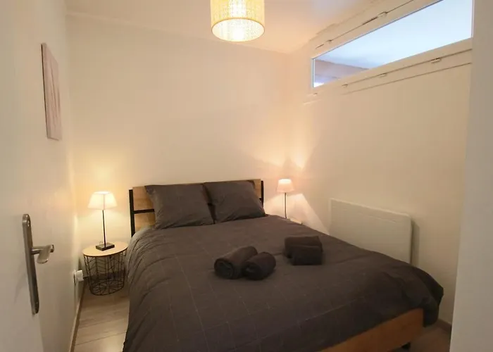 T1 31m2 Lumineux Centre-ville Wifi Apartamento