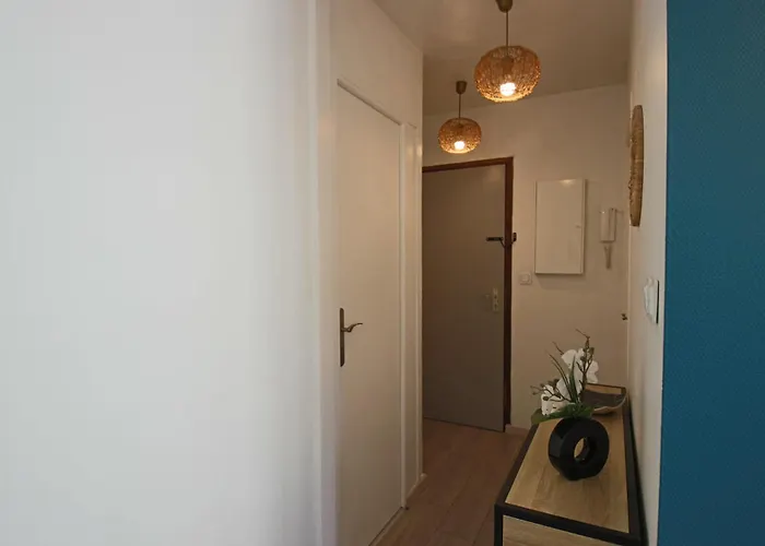 アパート T1 31m2 Lumineux Centre-ville Wifi エクスレバン